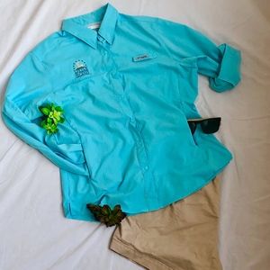 Columbia Women's Long Sleeve PFG Button Down